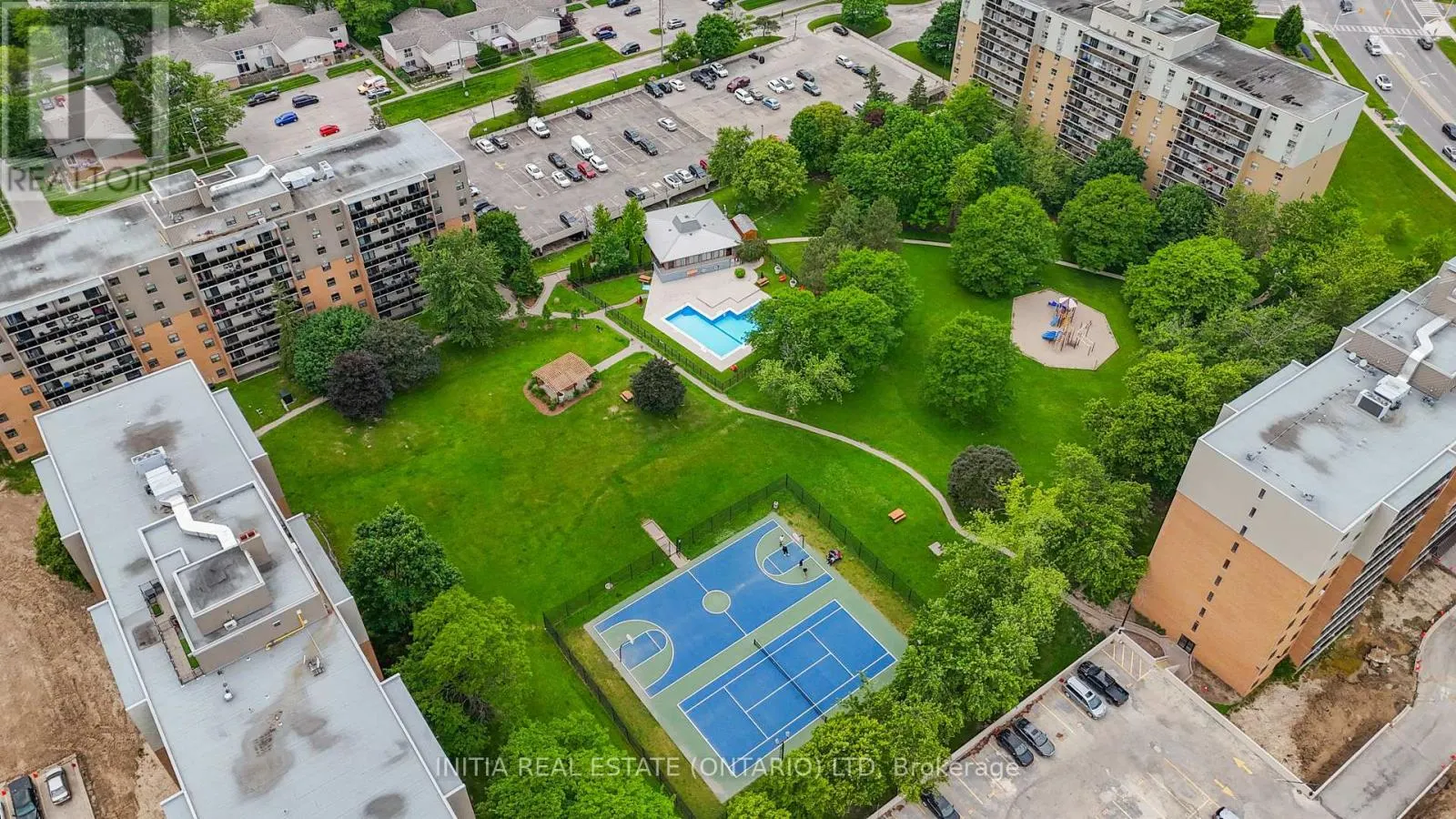 612 - 931 WONDERLAND ROAD S, #612