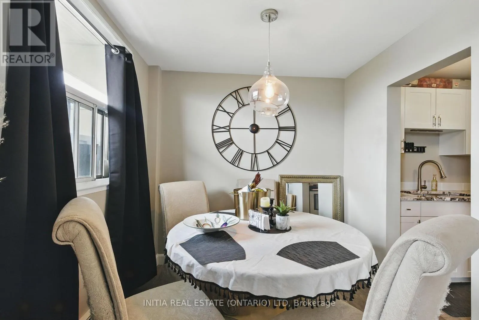 612 - 931 WONDERLAND ROAD S, #612