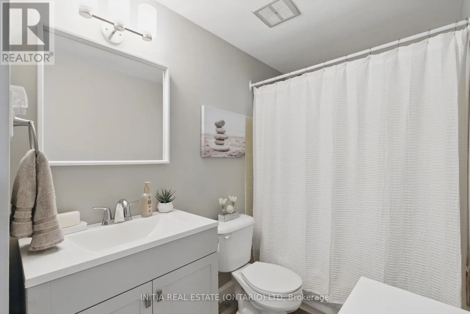 612 - 931 WONDERLAND ROAD S, #612