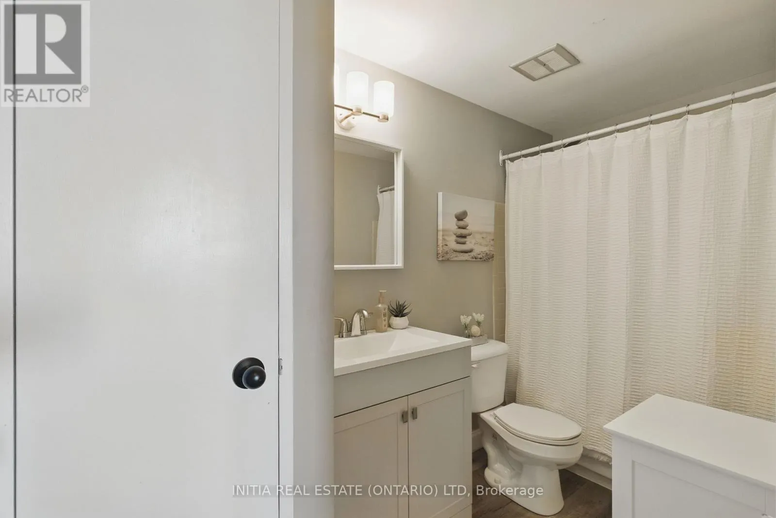 612 - 931 WONDERLAND ROAD S, #612