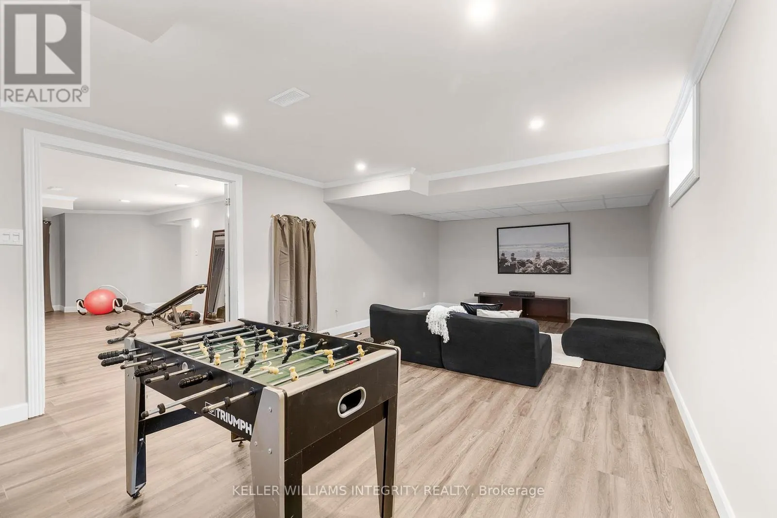 644 DEVONWOOD CIRCLE
