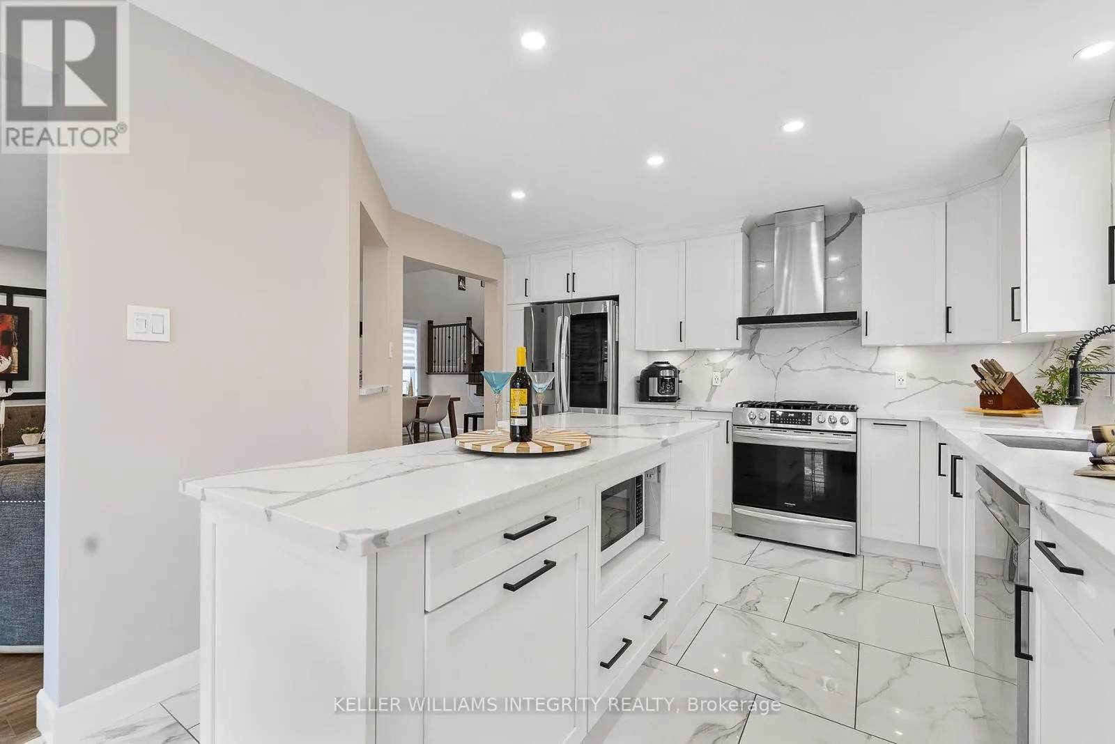 644 DEVONWOOD CIRCLE