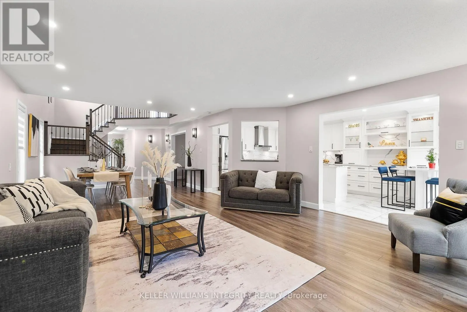 644 DEVONWOOD CIRCLE