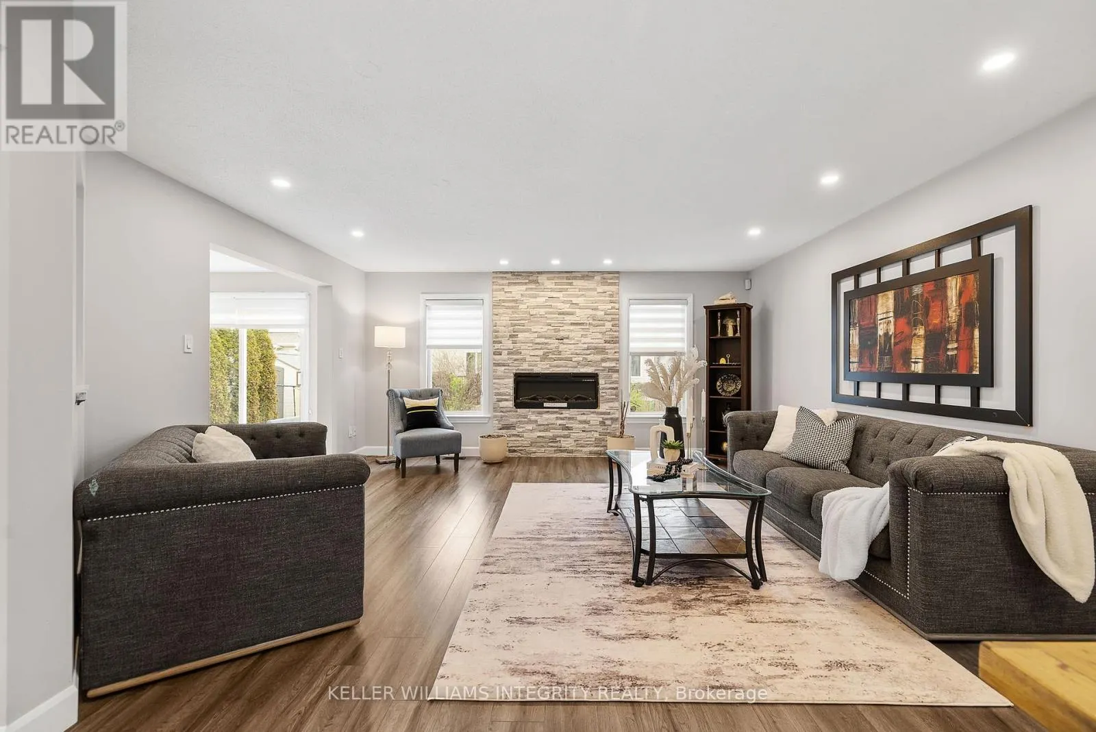 644 DEVONWOOD CIRCLE