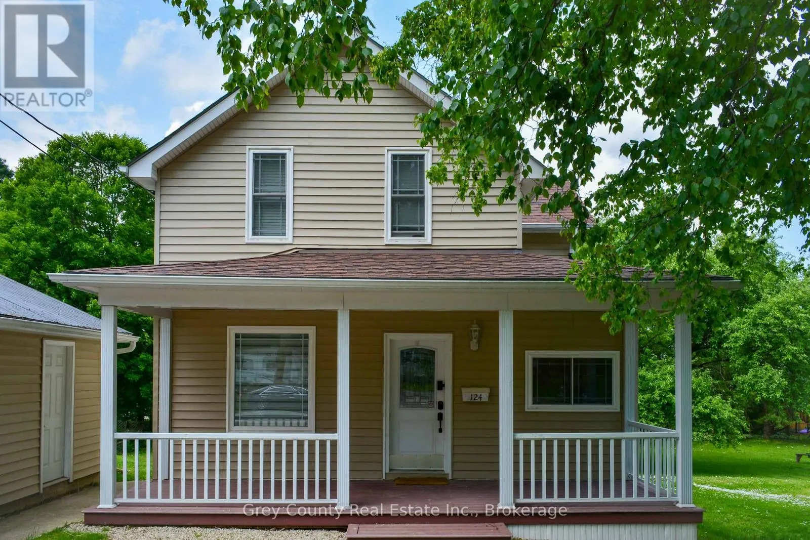 124 LORNE STREET