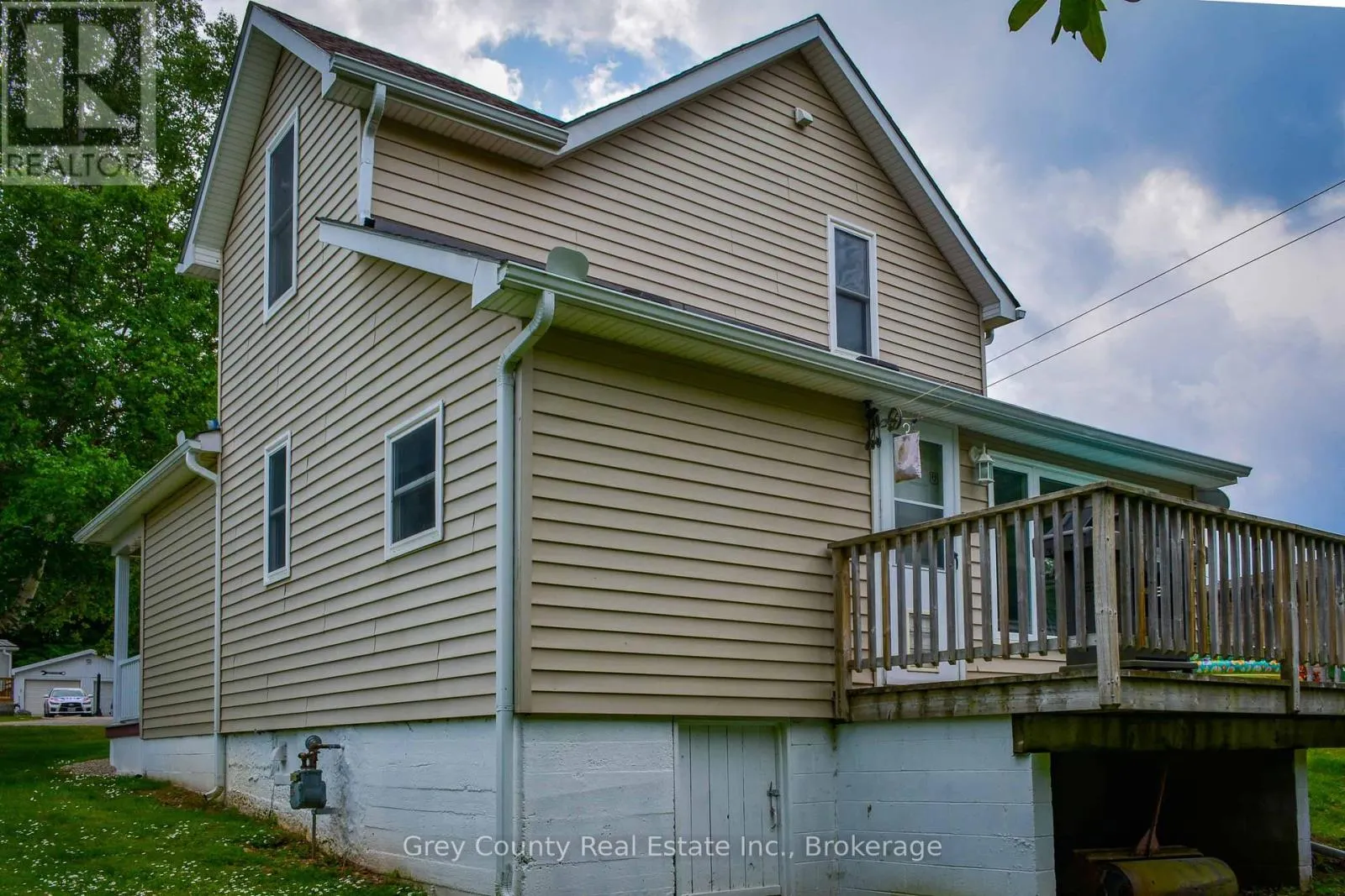 124 LORNE STREET