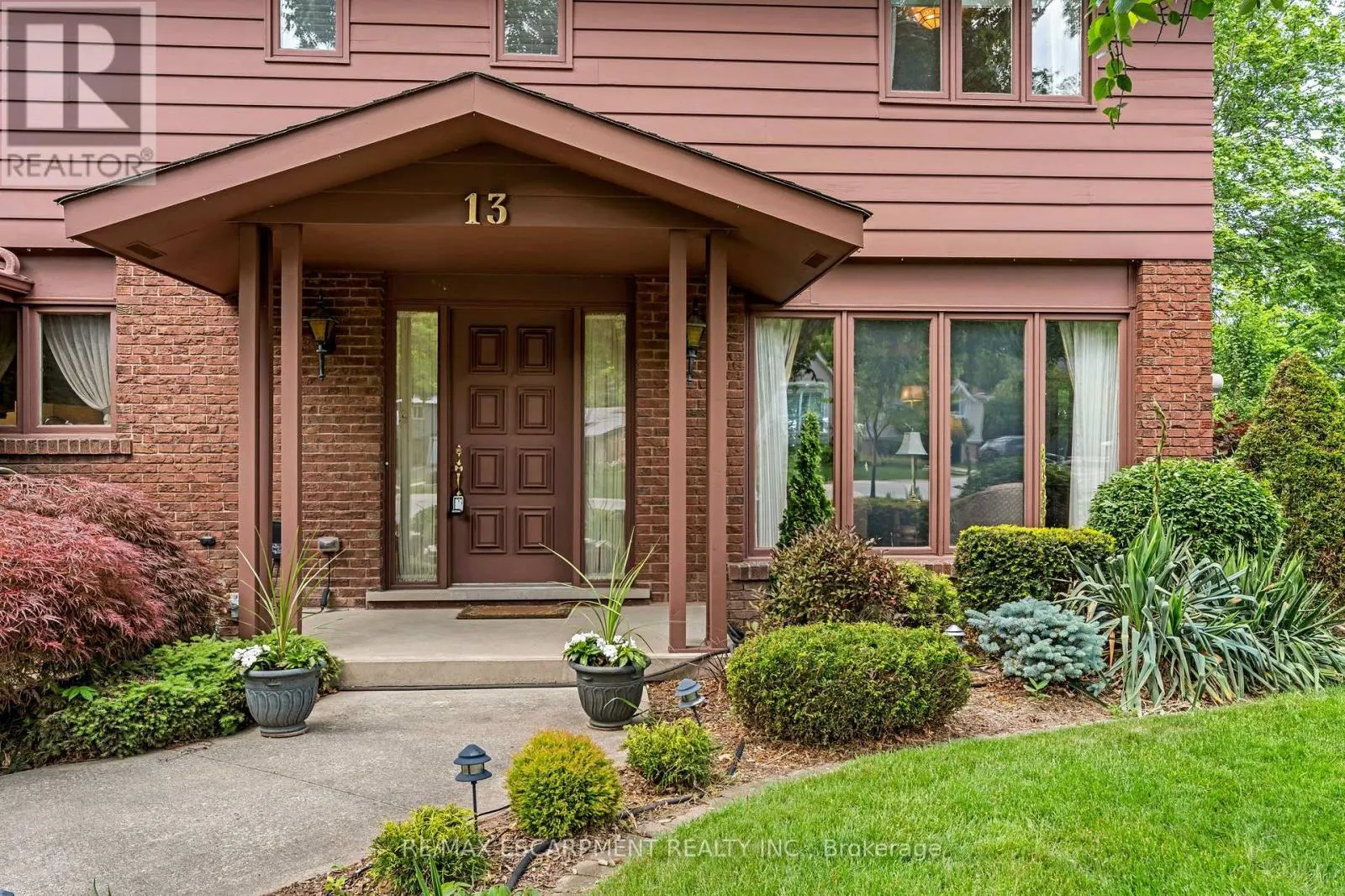 13 LESLIE DRIVE