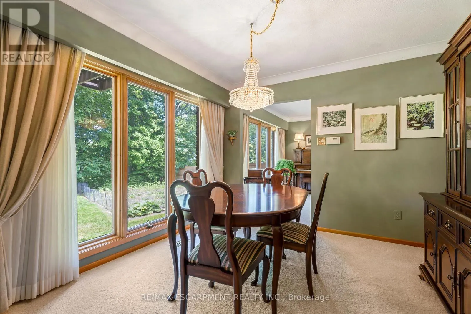 13 LESLIE DRIVE