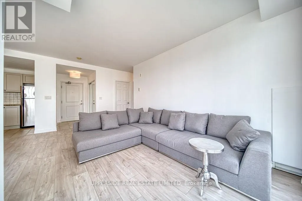 303 - 148 THIRD STREET