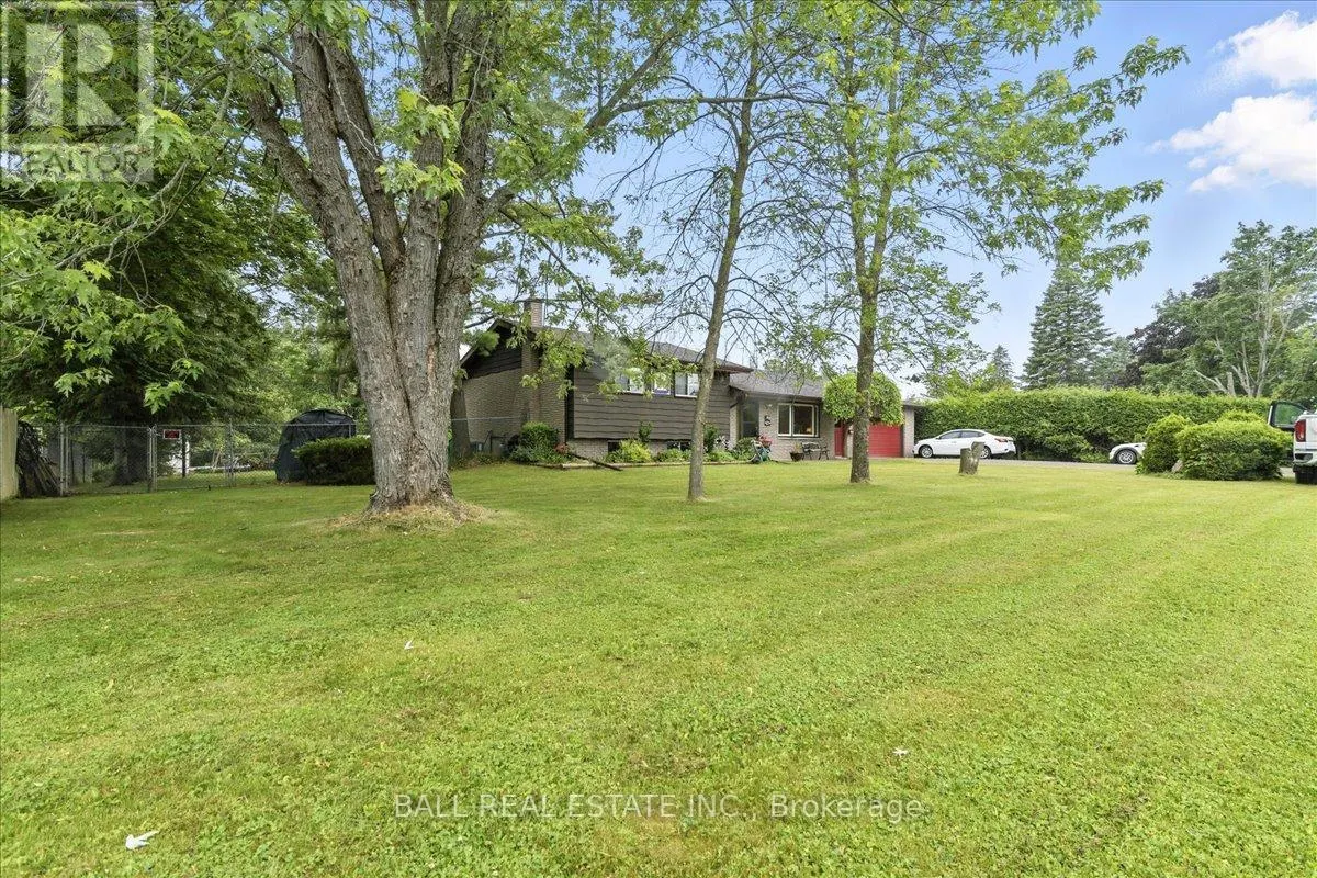 601 CHURCHILL CRESCENT