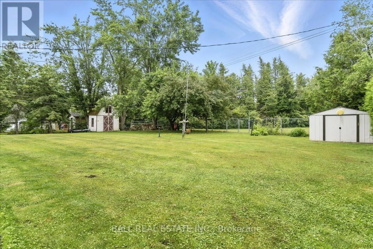 601 CHURCHILL CRESCENT