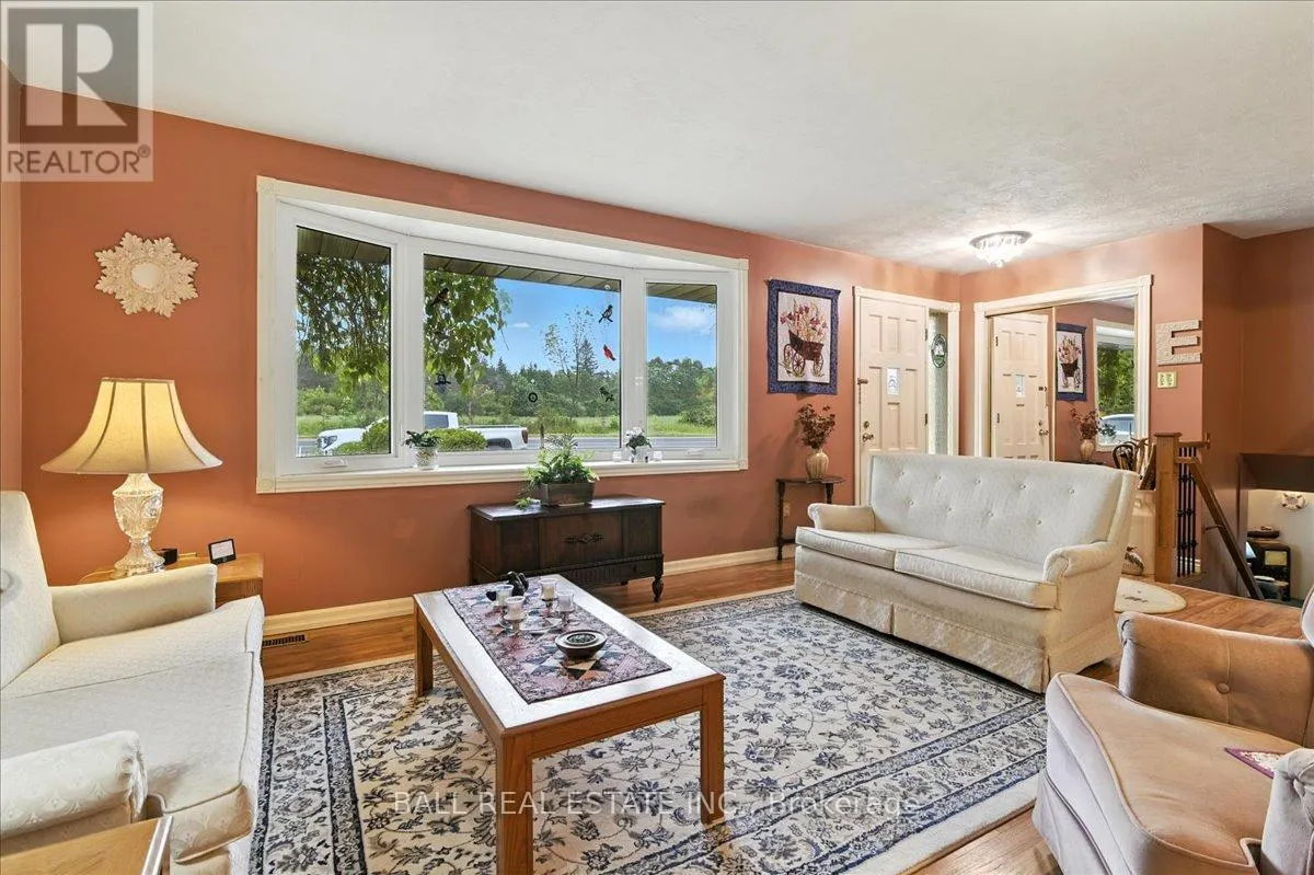 601 CHURCHILL CRESCENT