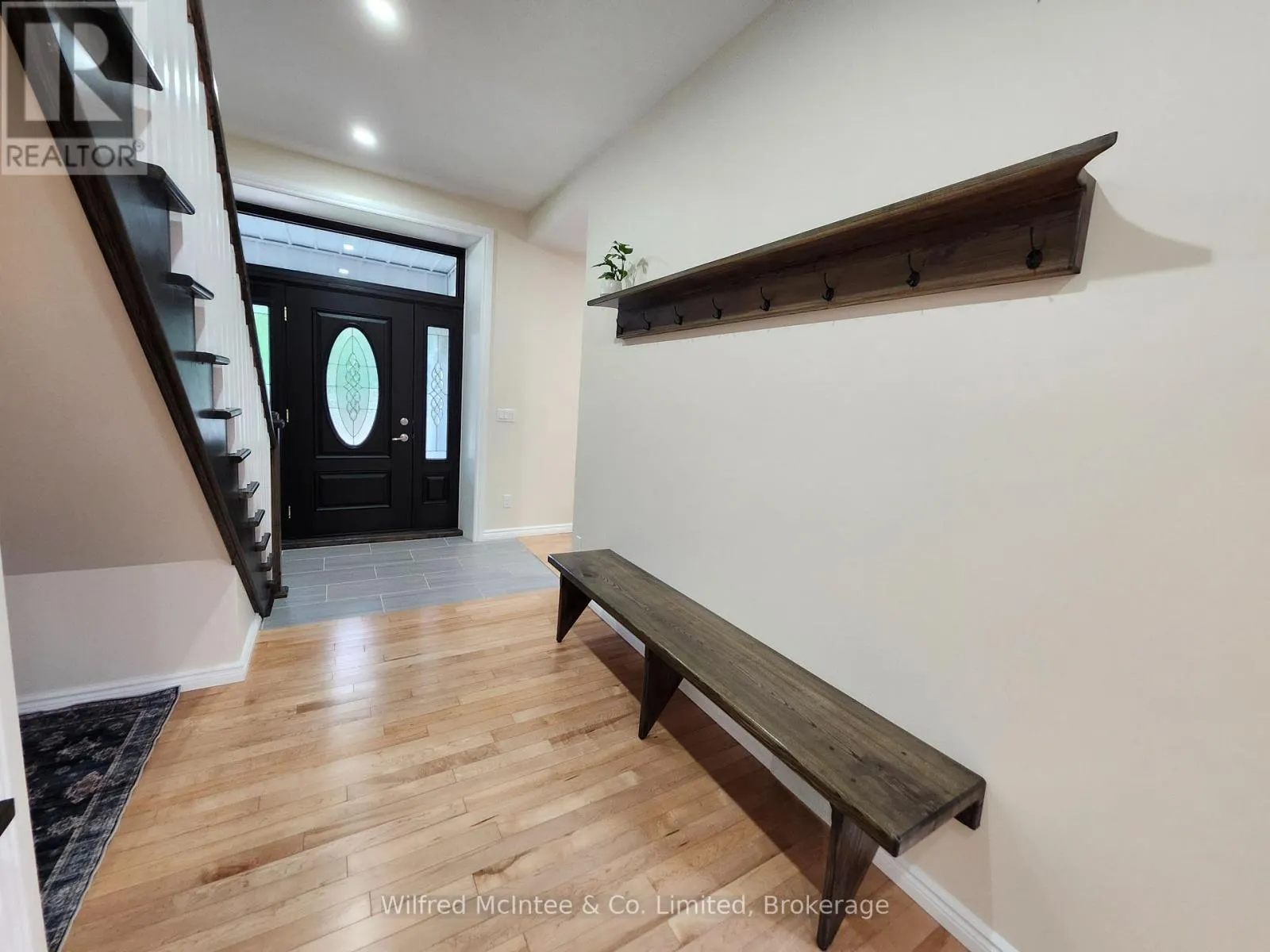 36 BROWNLEE STREET S