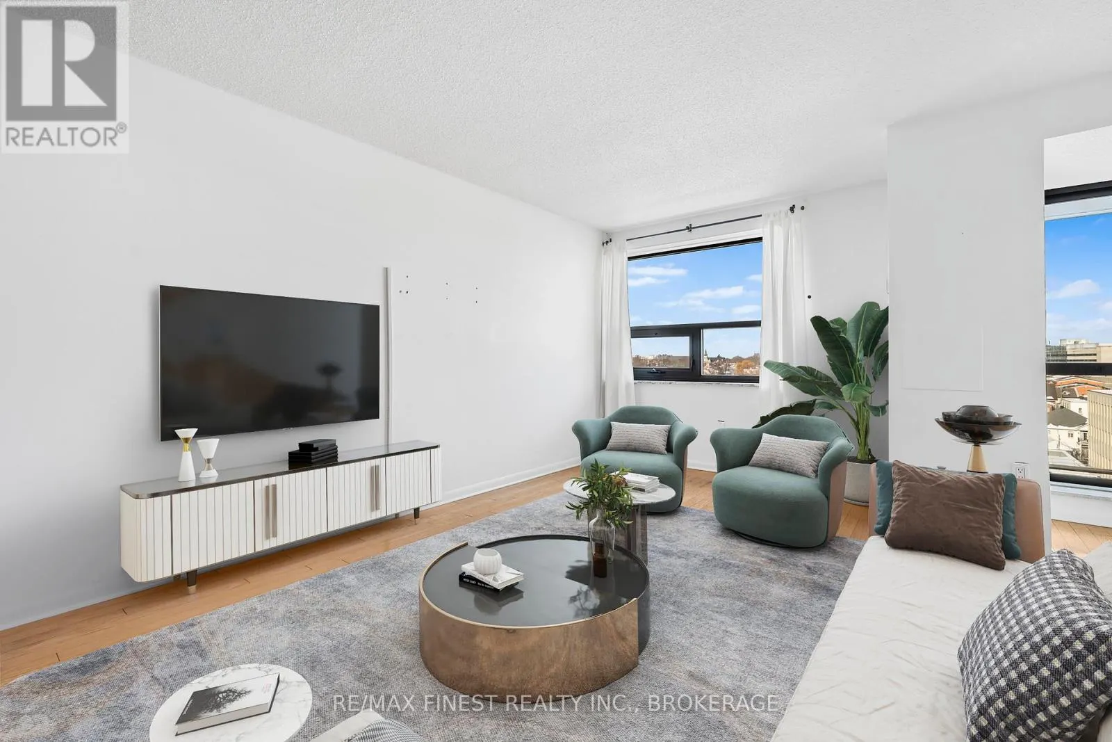 1002 - 165 ONTARIO STREET, #1002
