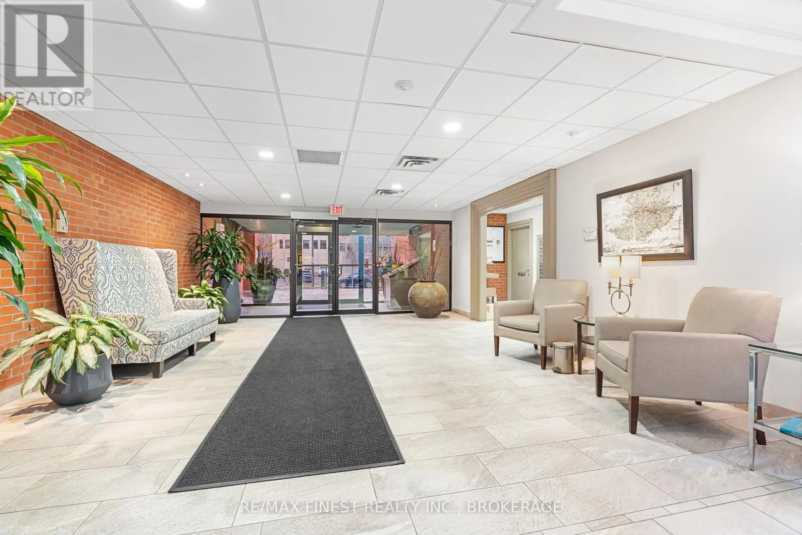 1002 - 165 ONTARIO STREET, #1002