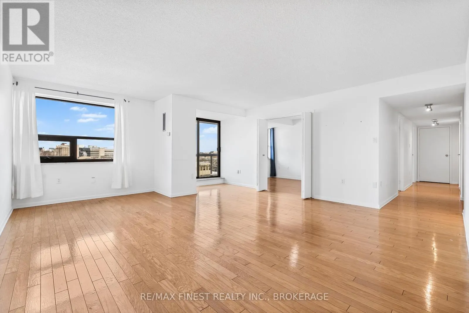 1002 - 165 ONTARIO STREET, #1002