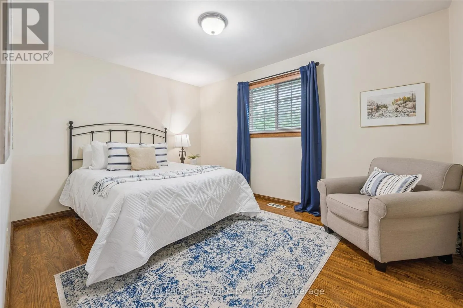 7242 SIDEROAD 4