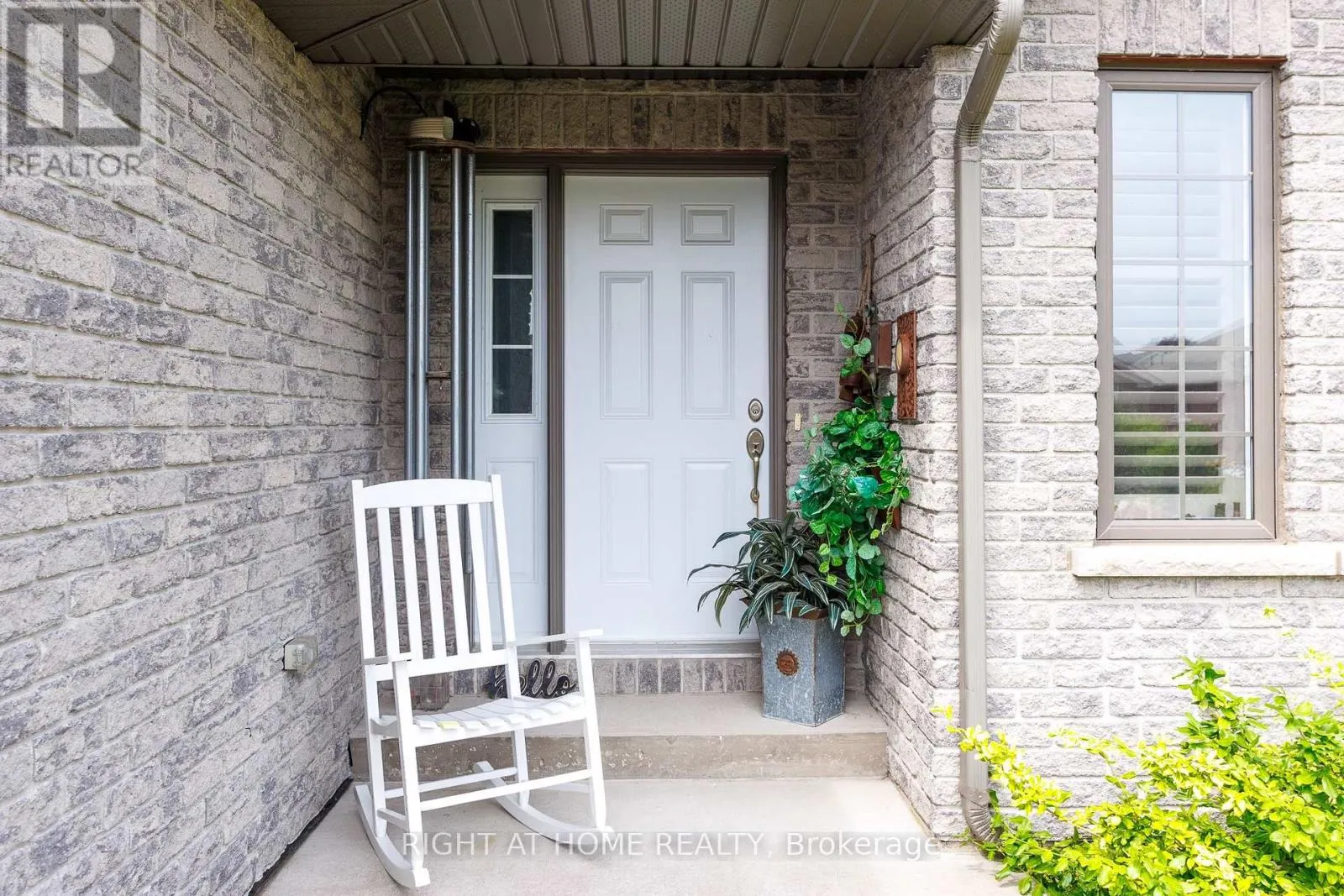 26 WARD DRIVE