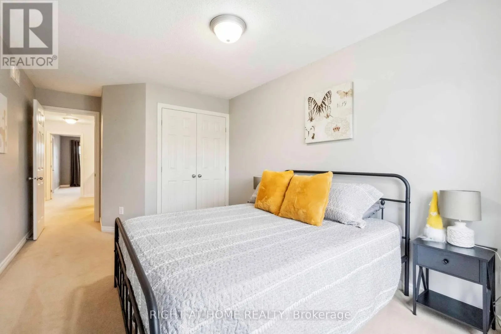 163 MOJAVE CRESCENT