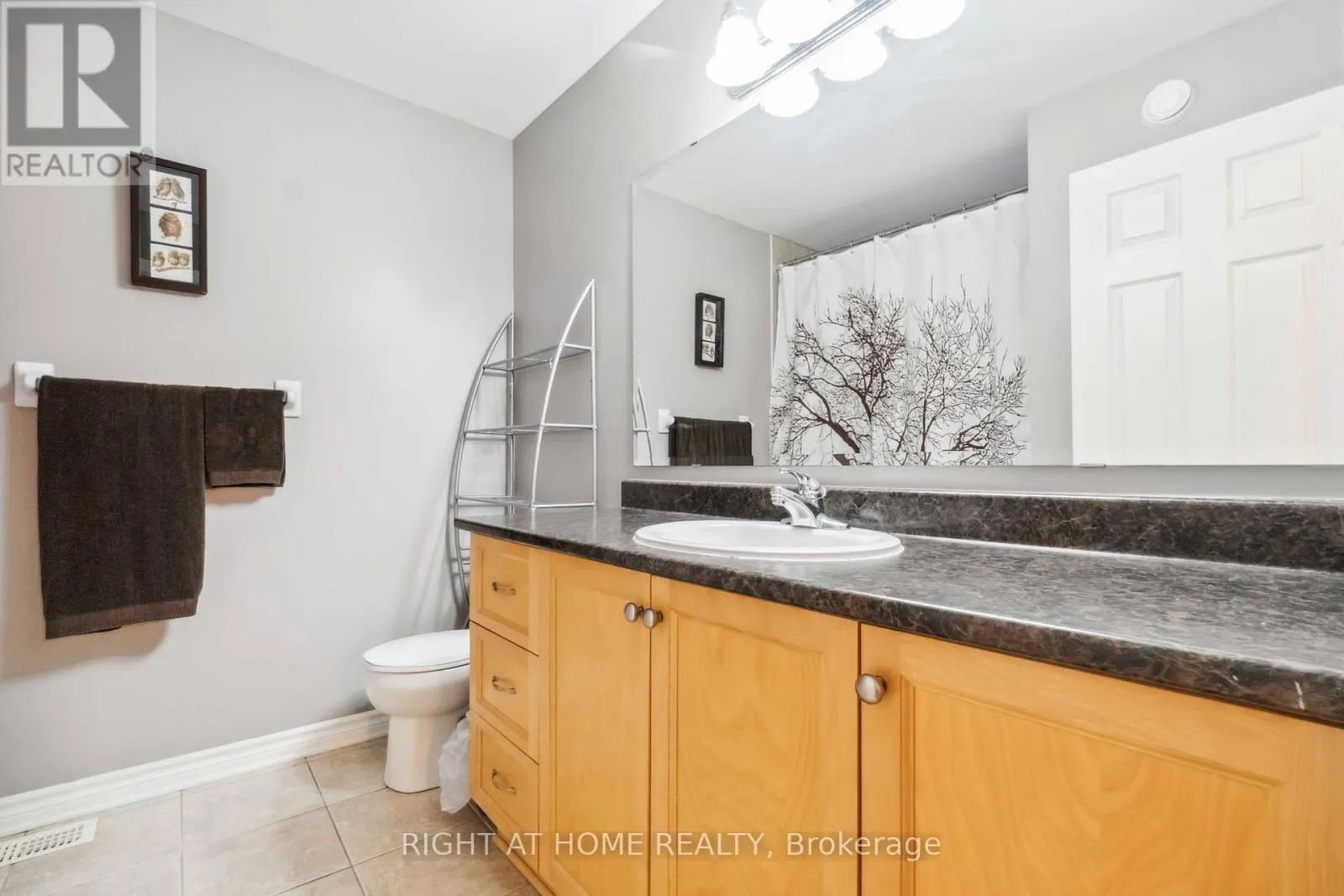 163 MOJAVE CRESCENT