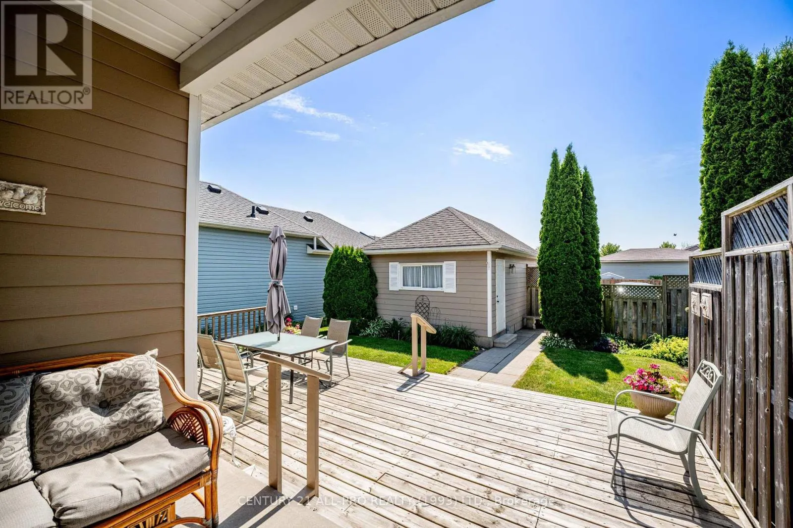 745 PRINCE OF WALES DRIVE