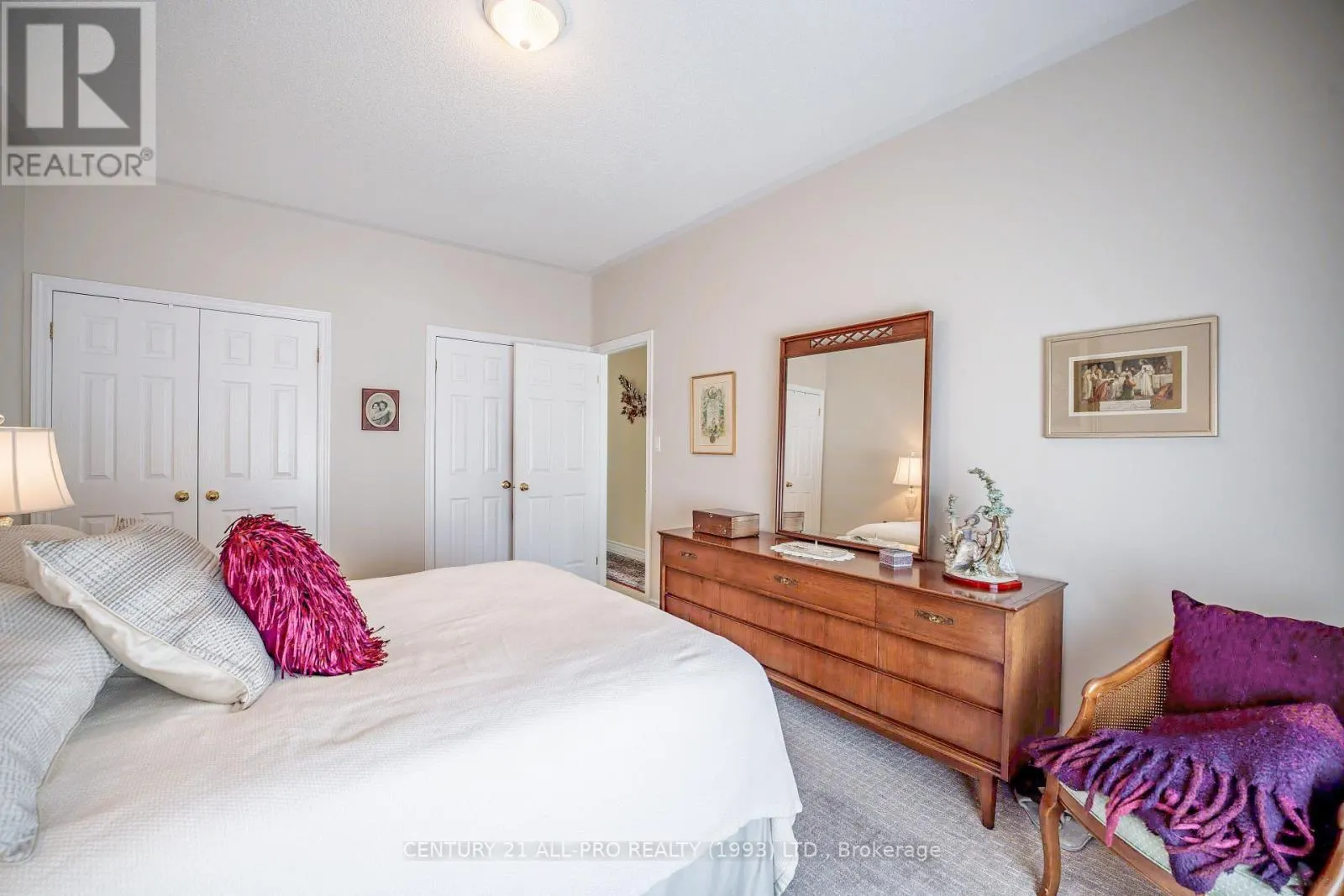 745 PRINCE OF WALES DRIVE