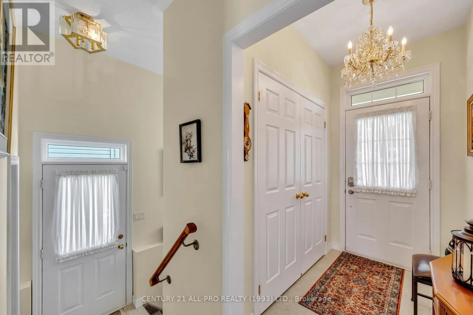 745 PRINCE OF WALES DRIVE