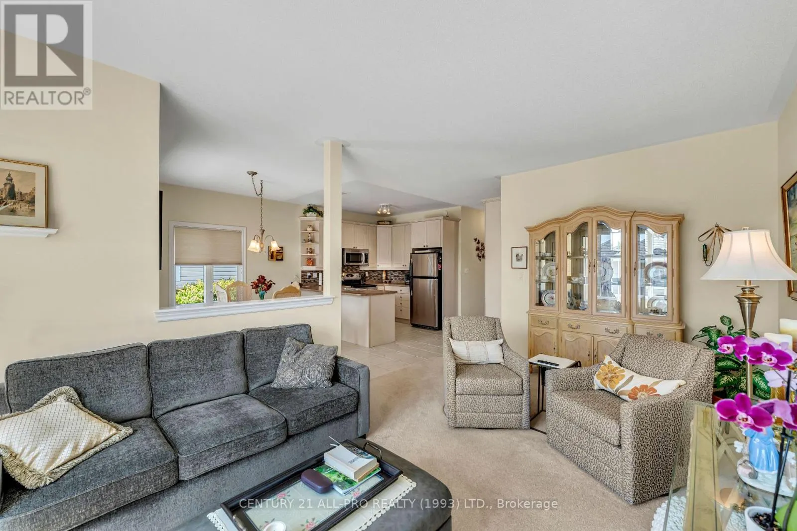 745 PRINCE OF WALES DRIVE