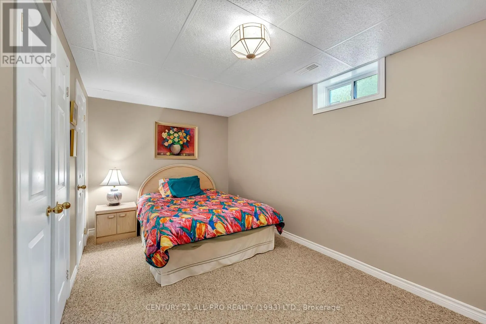 745 PRINCE OF WALES DRIVE