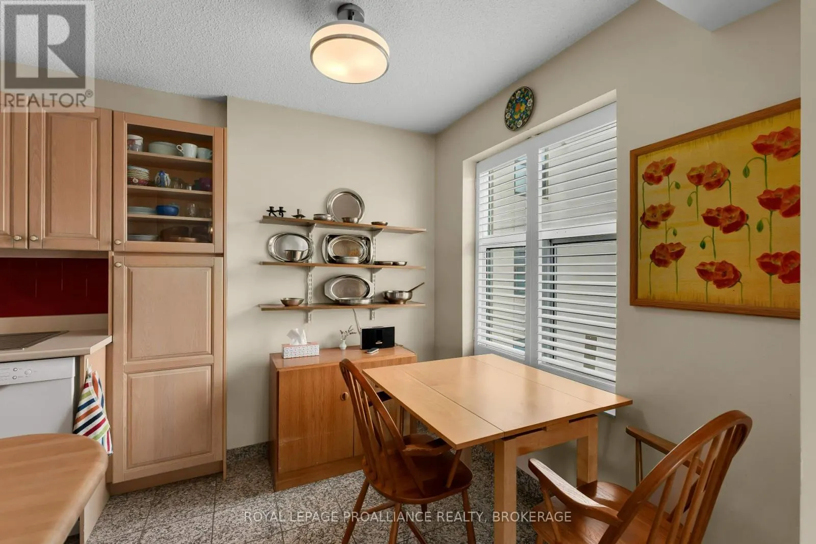 403 - 185 ONTARIO STREET, #403