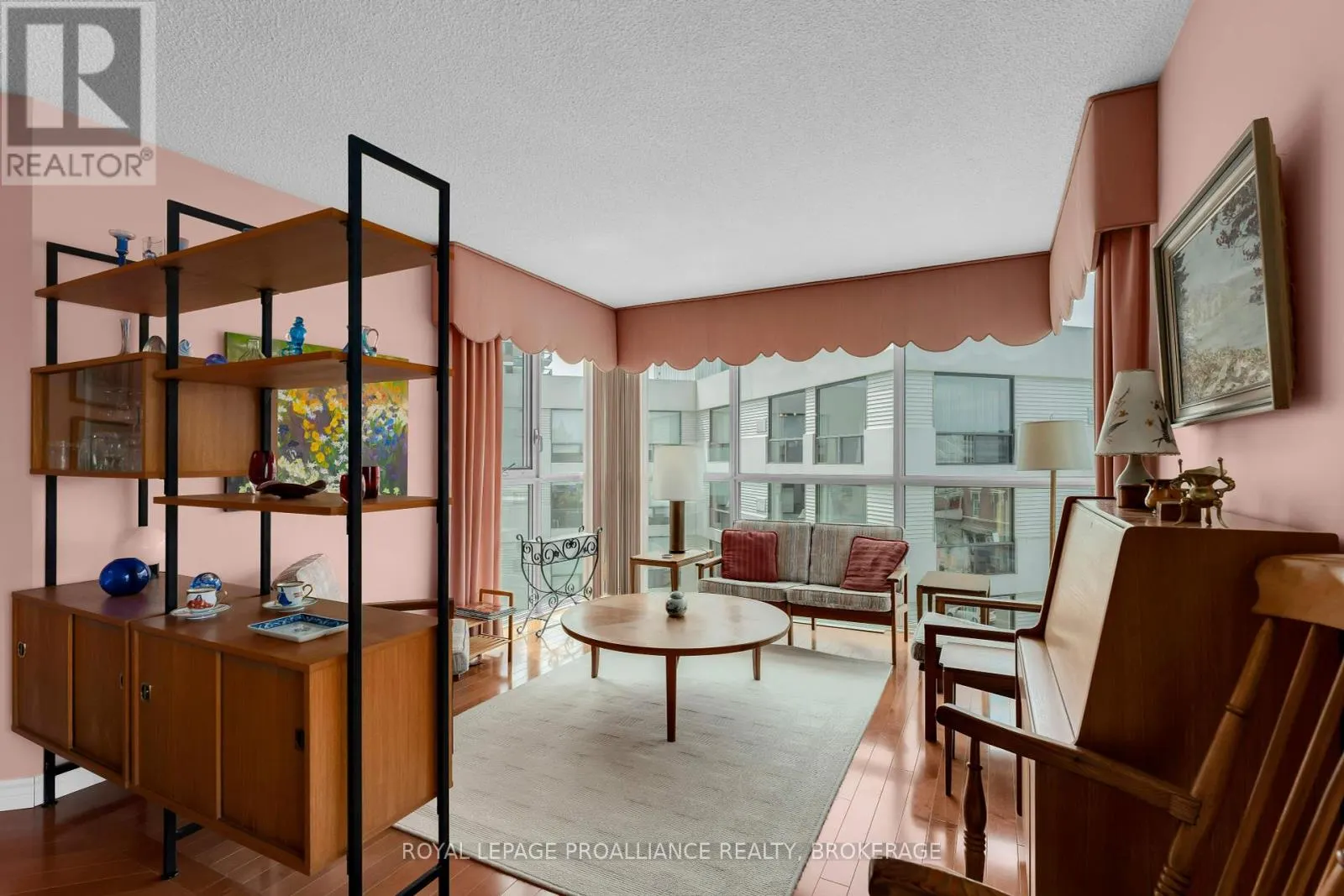 403 - 185 ONTARIO STREET, #403
