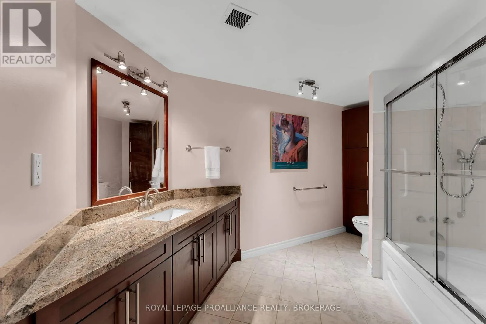 403 - 185 ONTARIO STREET, #403