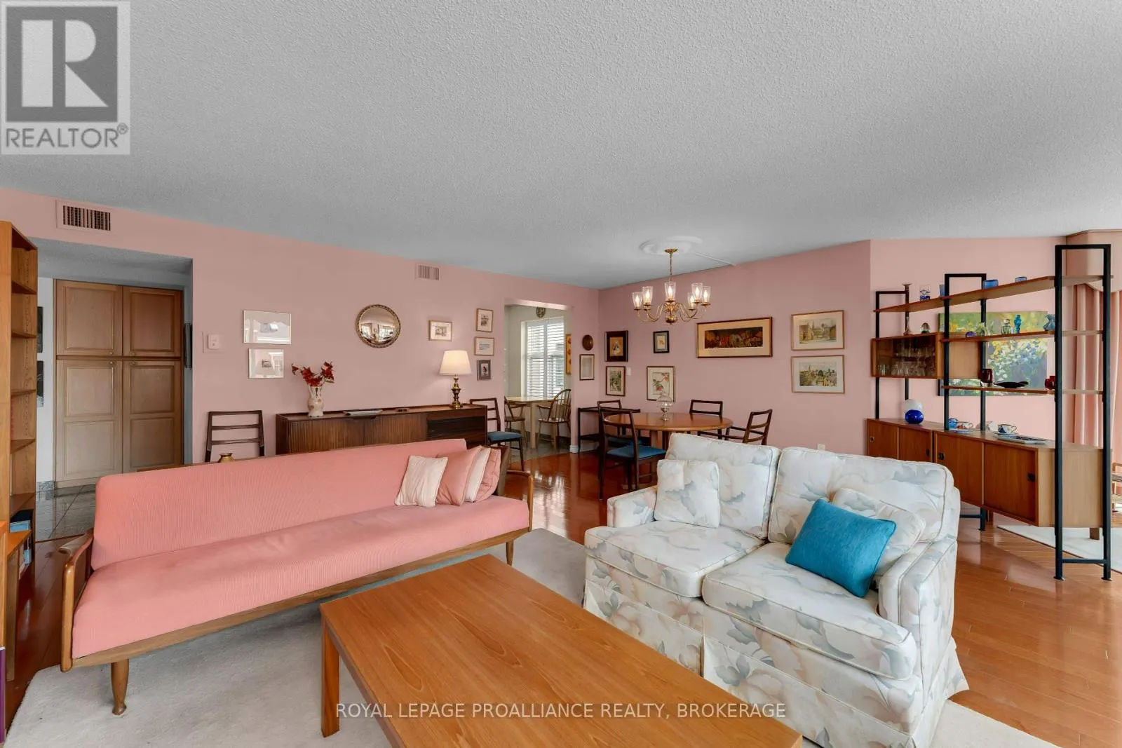 403 - 185 ONTARIO STREET, #403