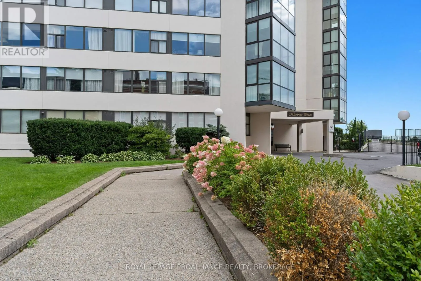 403 - 185 ONTARIO STREET, #403