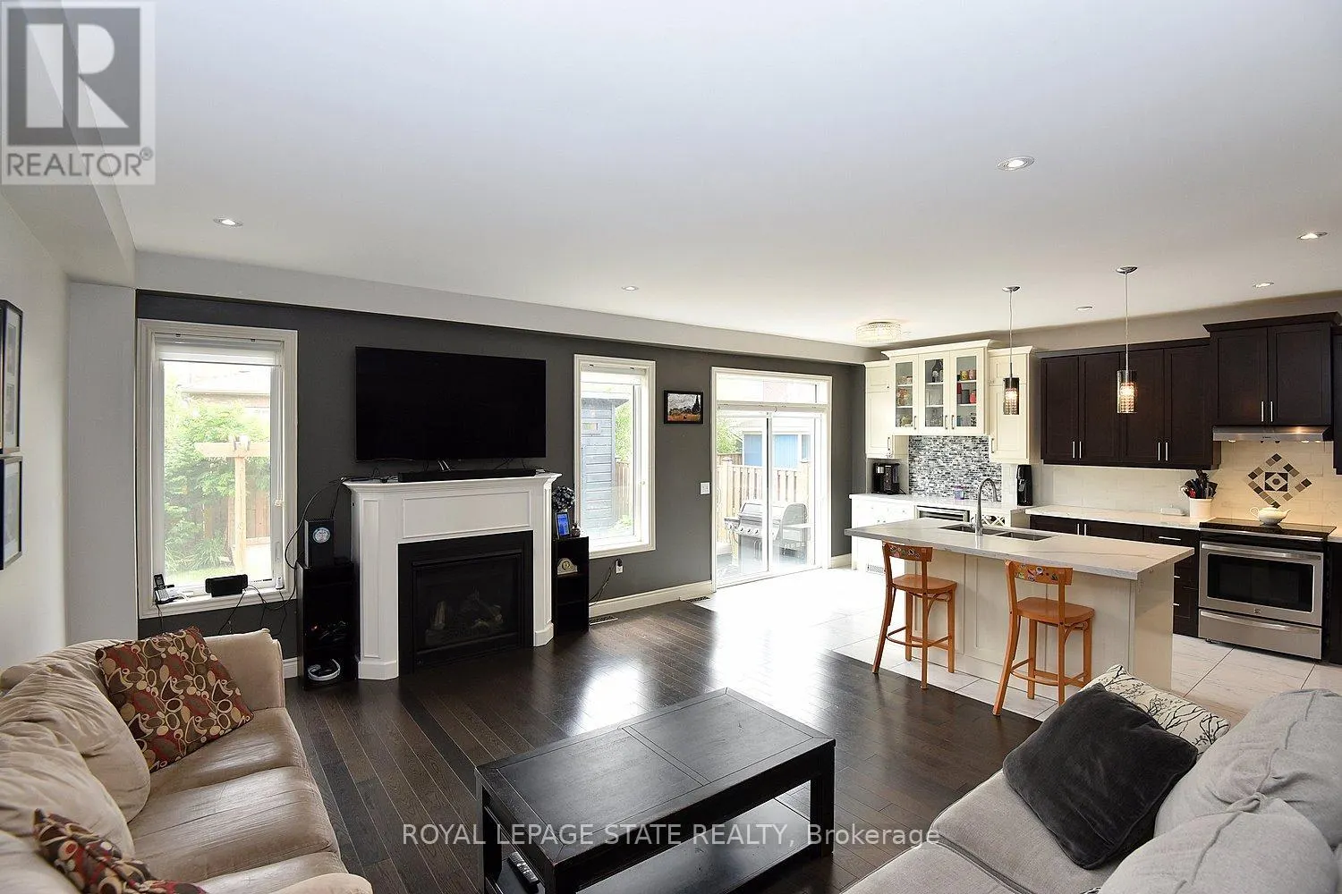 82 CHAUMONT DRIVE