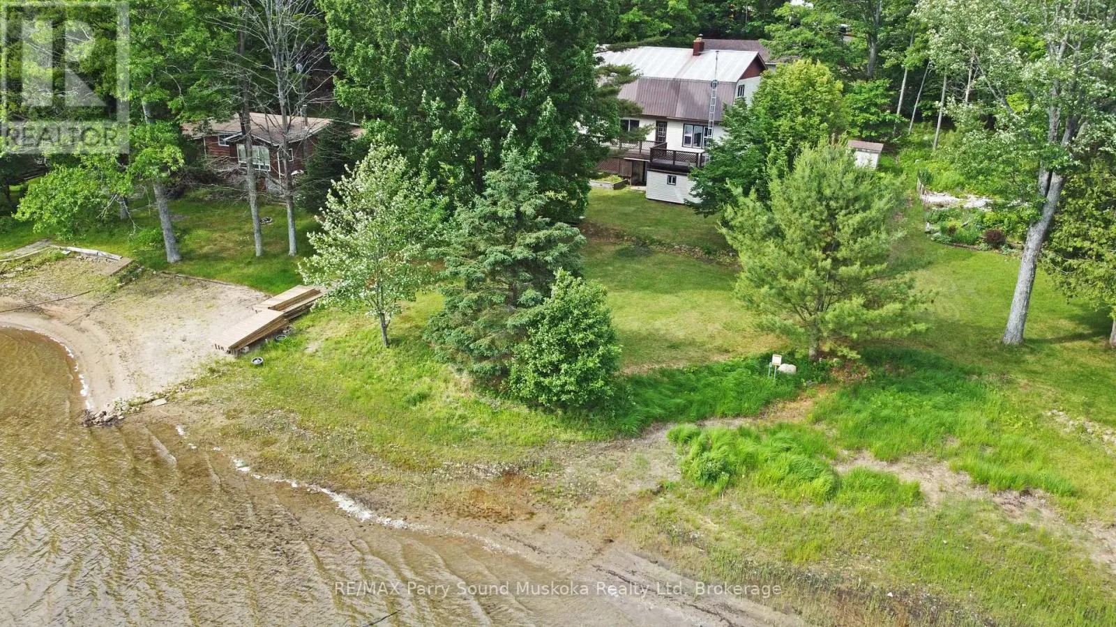 10 PINE VALLEY DRIVE