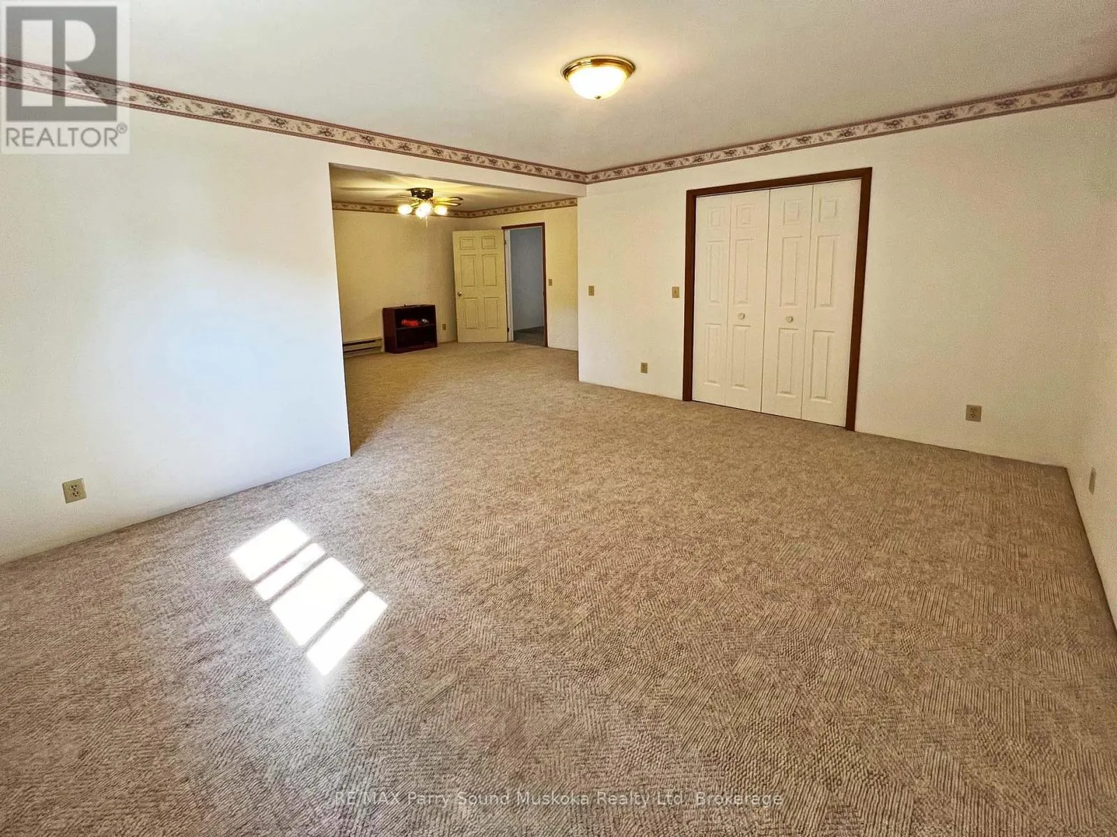 10 PINE VALLEY DRIVE