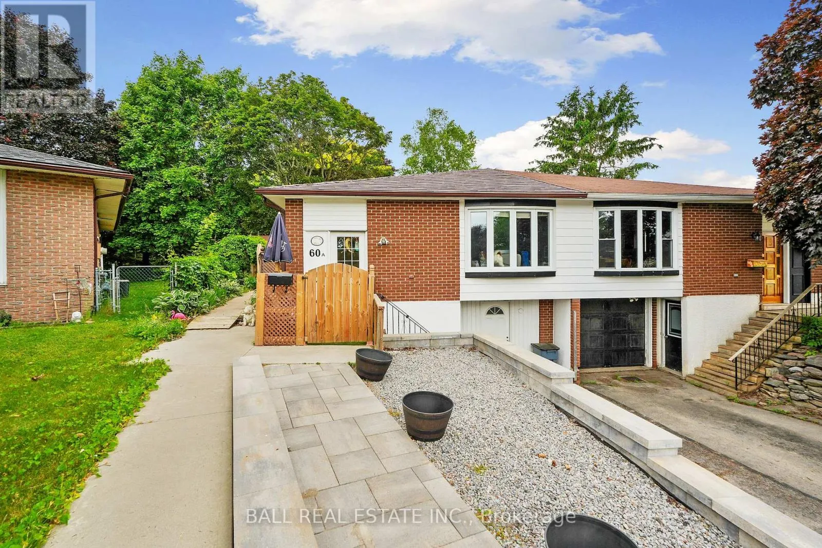 60A CROSSLEY DRIVE
