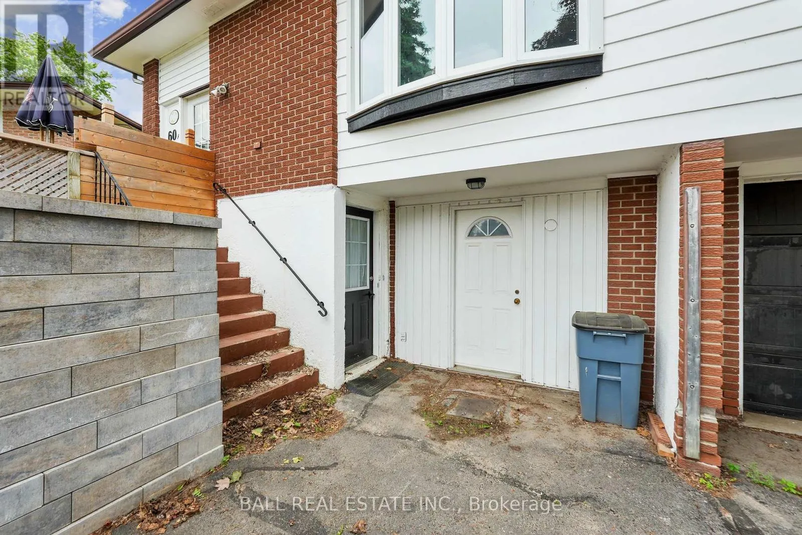 60A CROSSLEY DRIVE