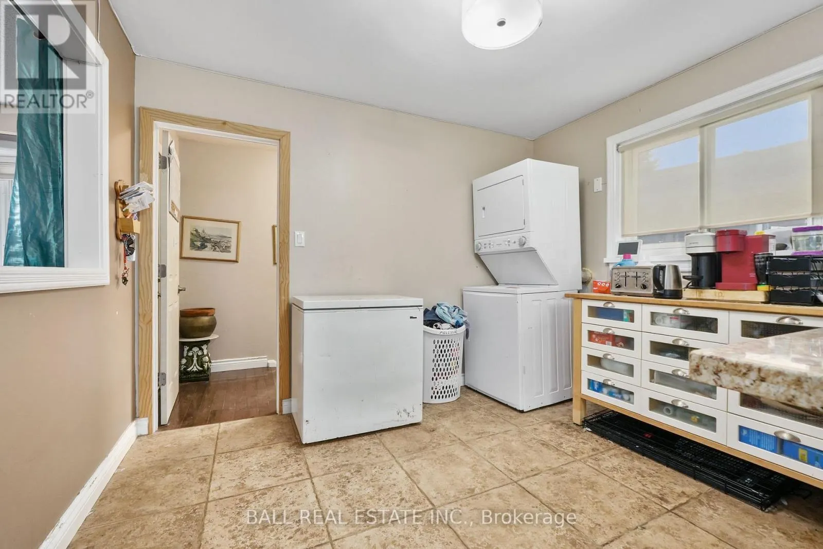 60A CROSSLEY DRIVE