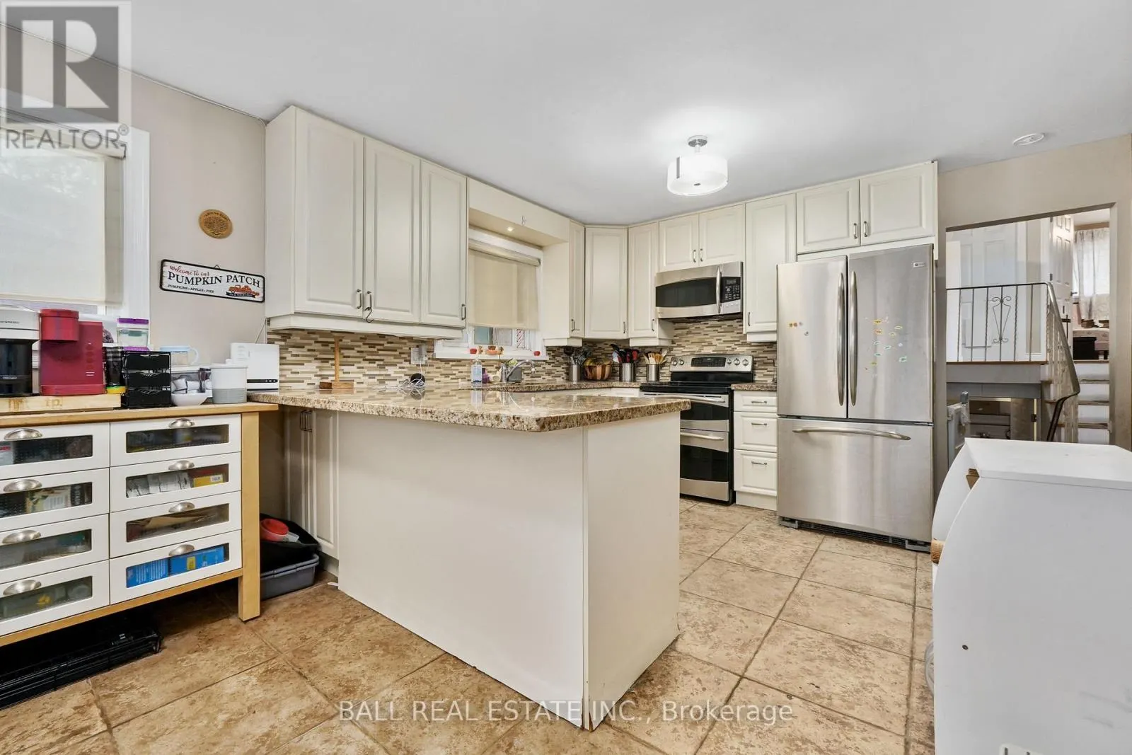 60A CROSSLEY DRIVE