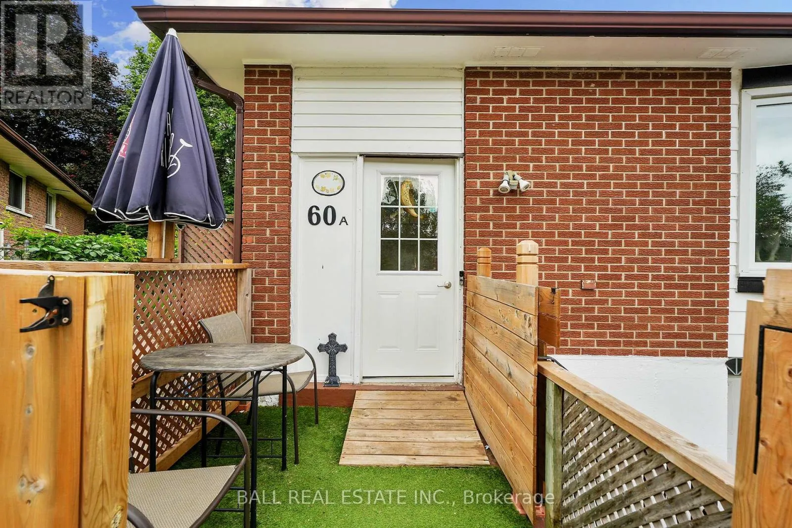 60A CROSSLEY DRIVE