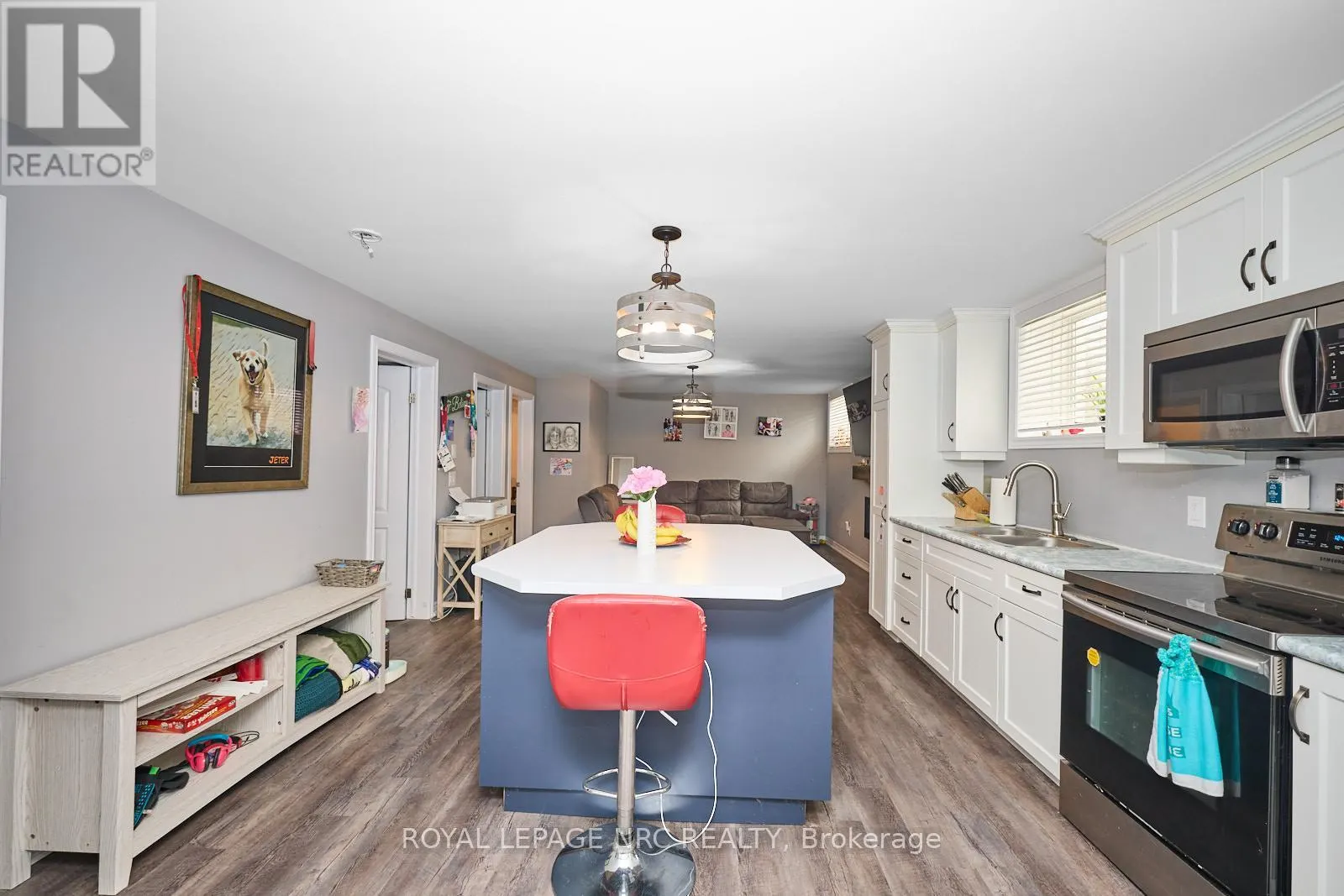14 LAMB CRESCENT