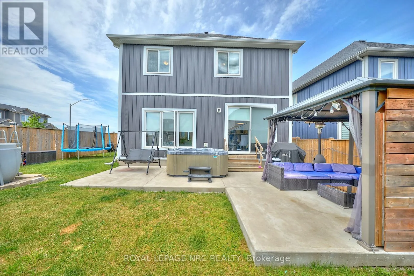 14 LAMB CRESCENT