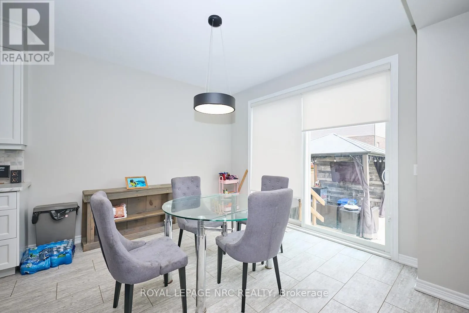 14 LAMB CRESCENT