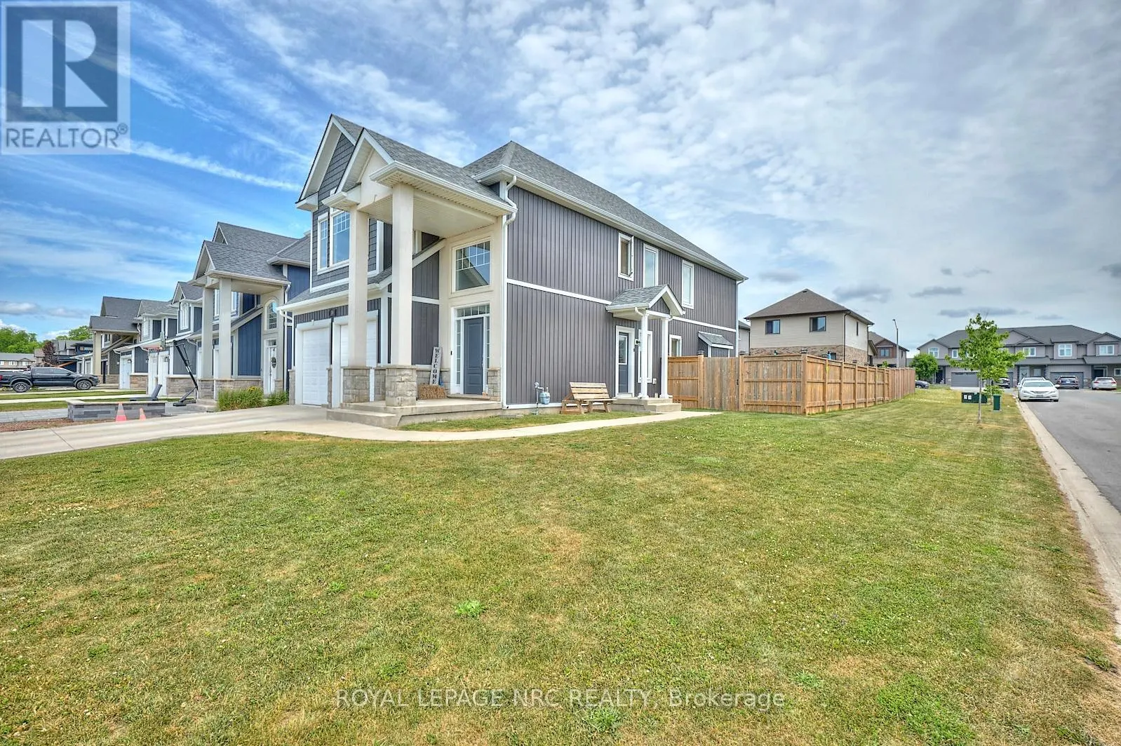 14 LAMB CRESCENT