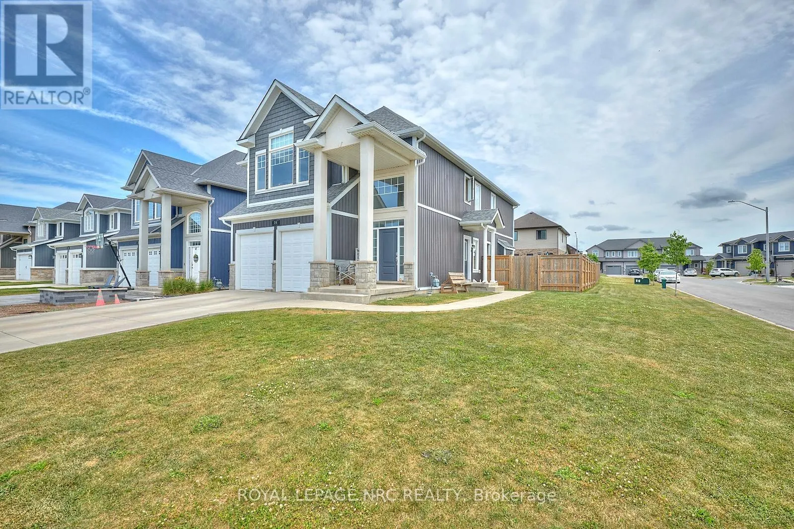 14 LAMB CRESCENT