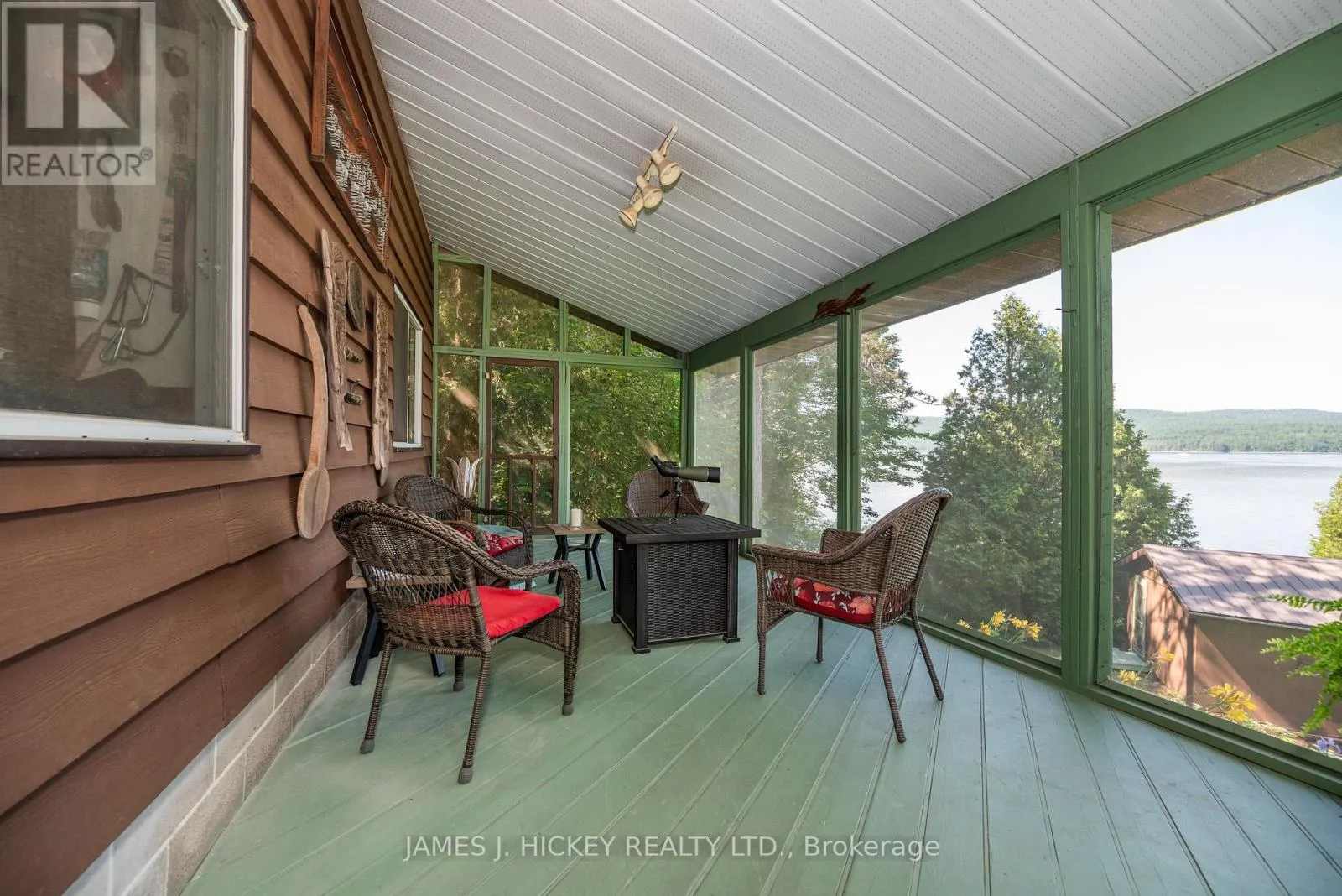 581 ROCKY POINT LANE