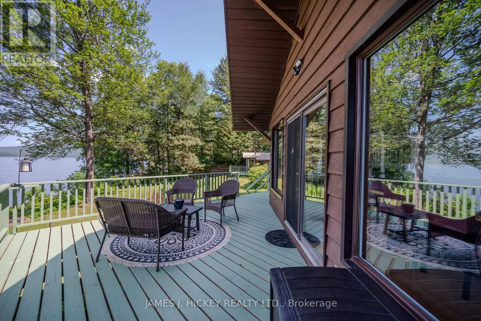 581 ROCKY POINT LANE