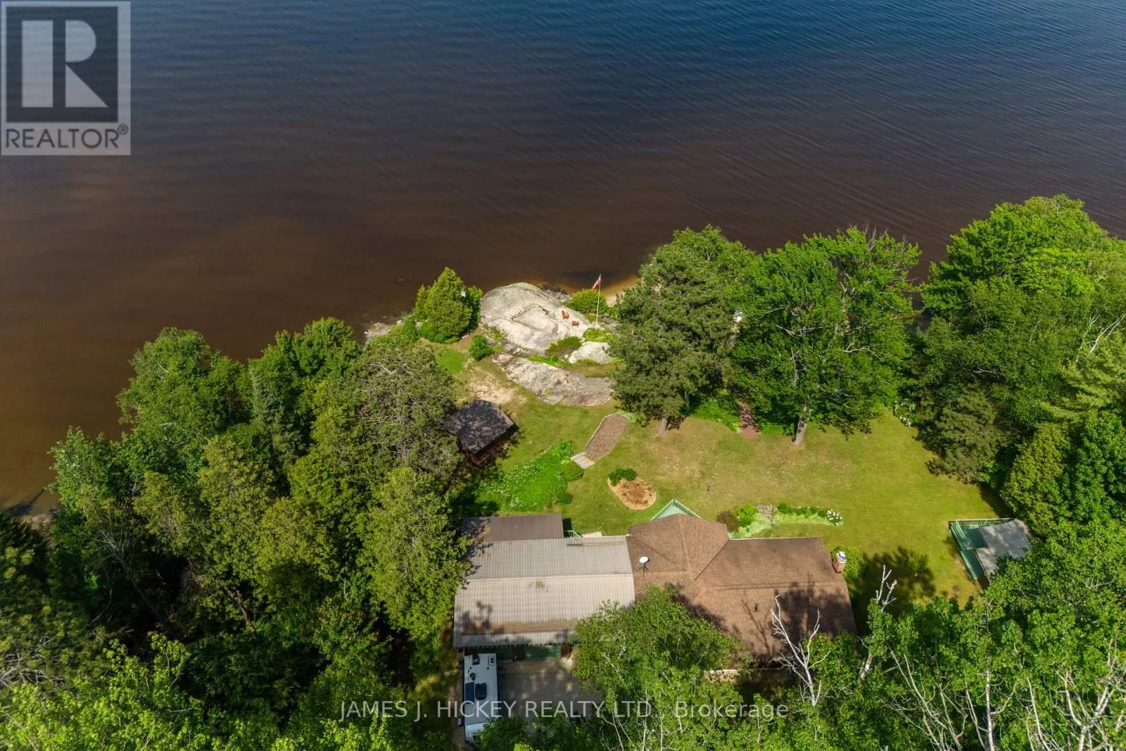 581 ROCKY POINT LANE